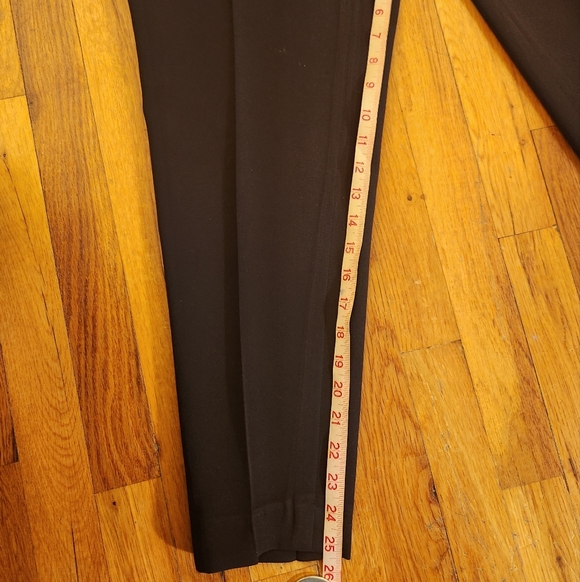 Women's Black Single Button Tuxedo Style Pants Suit Excellent Condition Size 10R - Picture 8 of 16